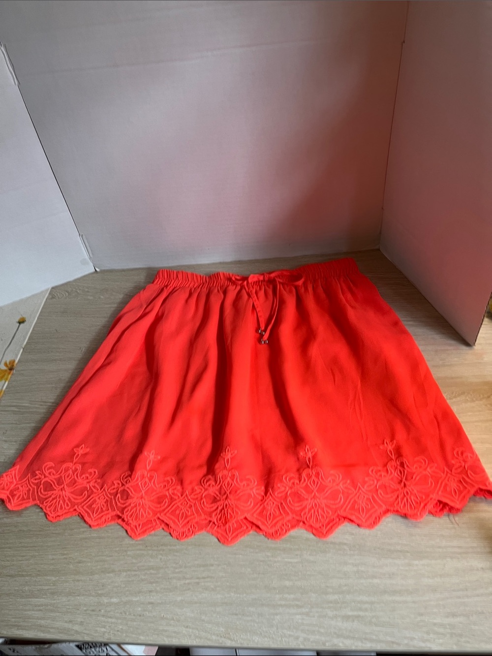 dina be Coral-Red Scalloped Embroidered Skater Skirt